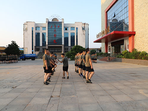 军训教学