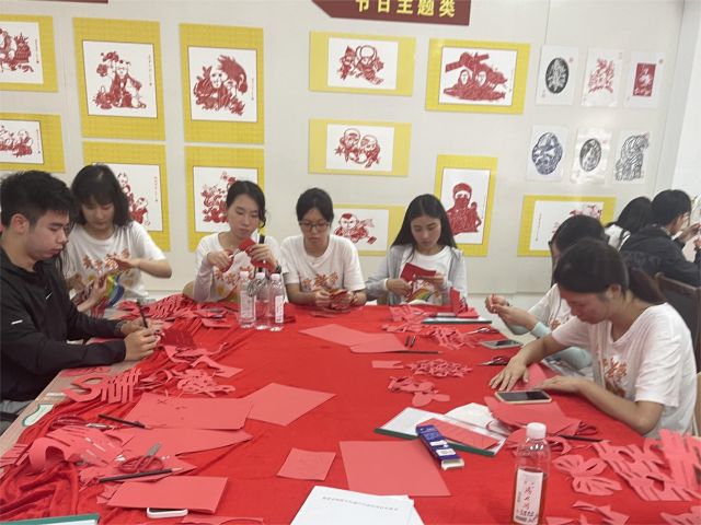 非遗剪纸教学